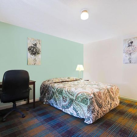 Patriot Inn Motel Beaver Wv, By Oyo Kültér fotó