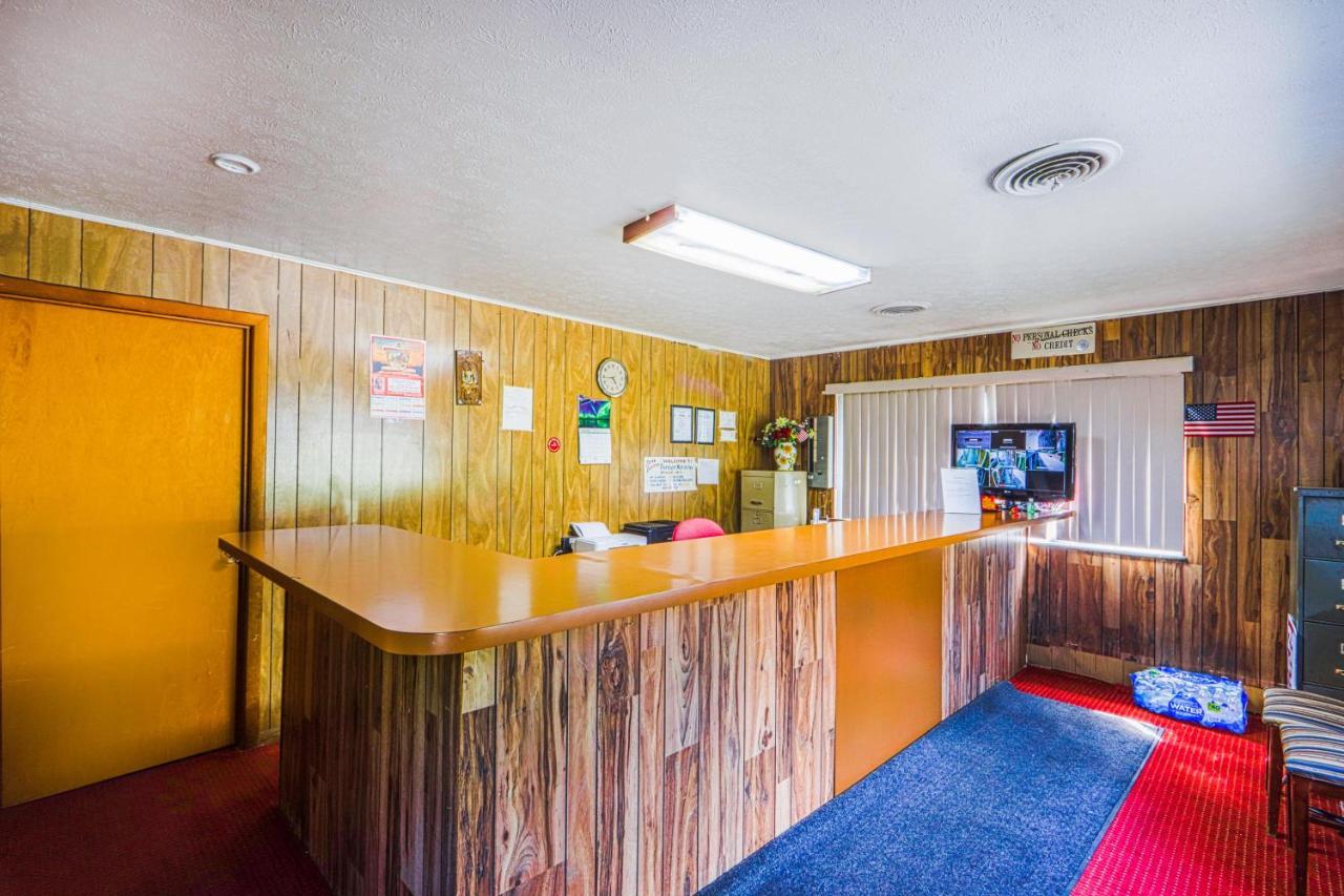 Patriot Inn Motel Beaver Wv, By Oyo Kültér fotó